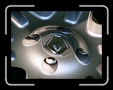 equinox76 (120) * 1632 x 1224 * (862KB)